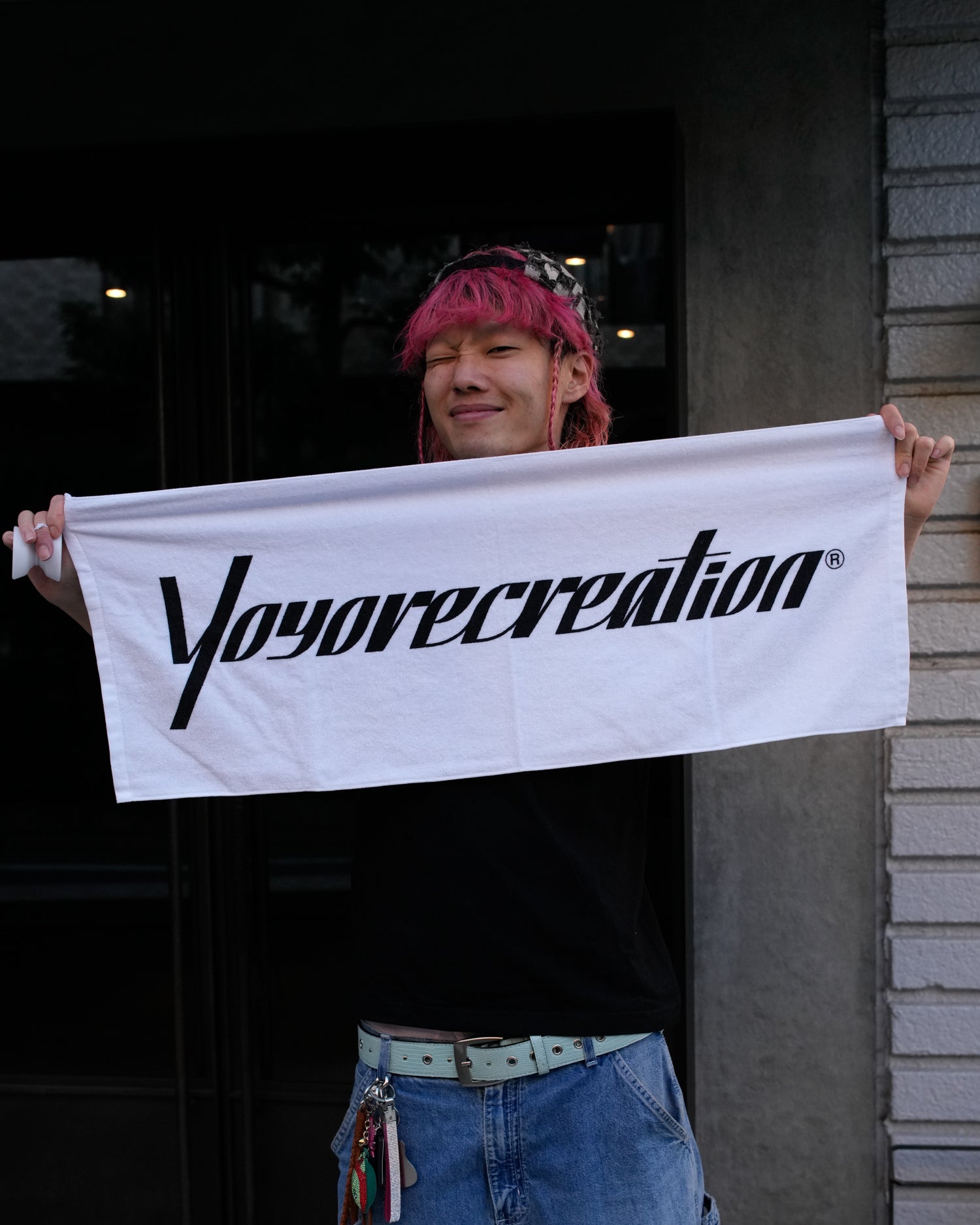 ヨーヨーリクリエーションロゴタオル